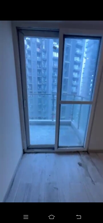Room in 3.5 BHK Apartment at T Homes Phase 1, Siddharth Vihar – for Rent