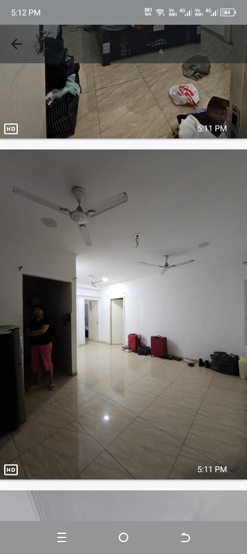Room in 2.5 BHK Apartment at Gaur Atulyam, Omicron I Greater Noida – for Rent