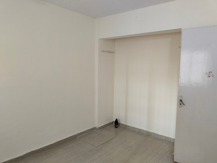 Room, raunak-unnathi-woods 1 Bedroom 400 Sq.Ft. Apartment In Ghodbunder Road Thane 8396296