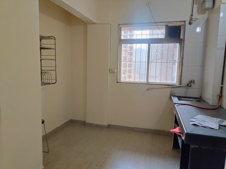 Room, raunak-unnathi-woods 1 Bedroom 400 Sq.Ft. Apartment In Ghodbunder Road Thane 8396296