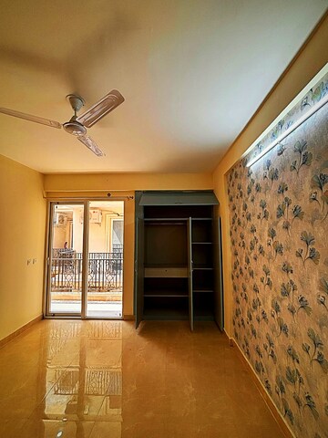 Furnished Amenities in 3 BHK Builder Floor at Signature Global Park, Sohna Sector 36 – for Rent