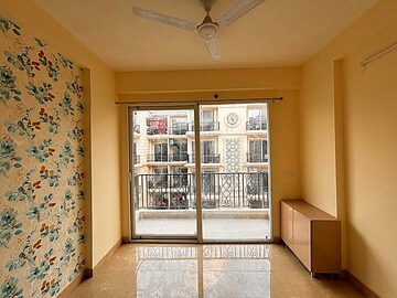 Living Room in 3 BHK Builder Floor at Signature Global Park, Sohna Sector 36 – for Rent