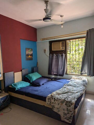 Bedroom in 2.5 BHK Apartment at Hubtown Akruti Orchid Park, Sakinaka – for Rent