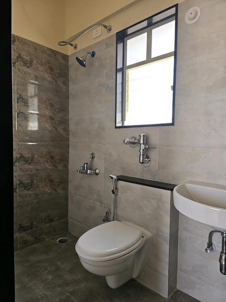 Bathroom, nyati-elan-west-2 2 Bedroom 624 Sq.Ft. Apartment In Wagholi Pune 8396328