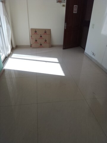 Bedroom in 2.5 BHK Apartment at Amrapali Princely Estate, Sector 76 – for Sale