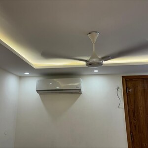 Furnished Amenities in 4 BHK Builder Floor at DLF Pink Town House, Dlf City Phase 3 – for Sale