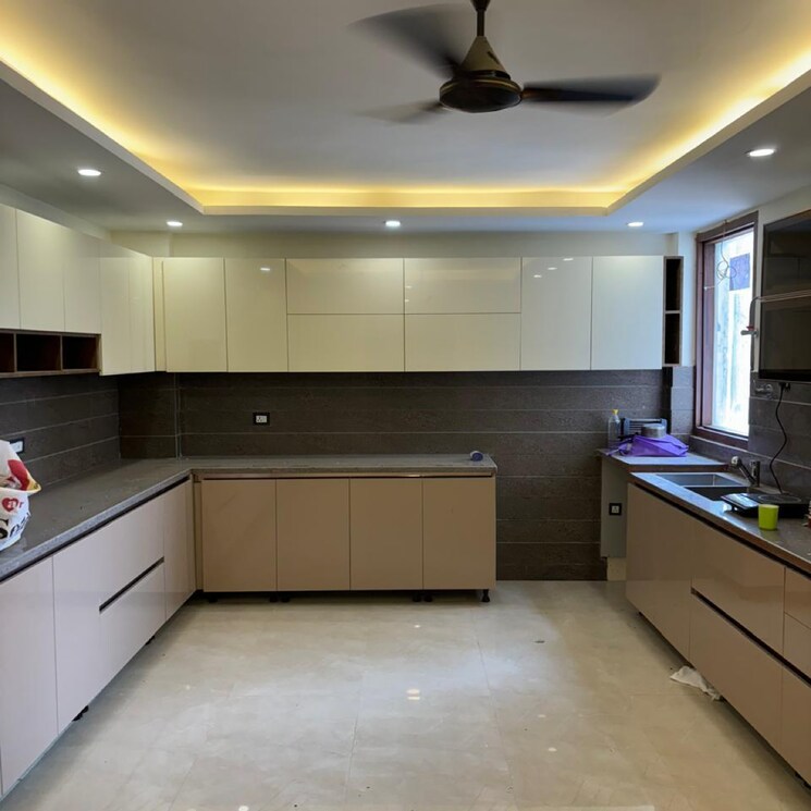 Kitchen, dlf-pink-town-house 4 Bedroom 3600 Sq.Ft. Builder Floor In Dlf City Phase 3 Gurgaon 8396387