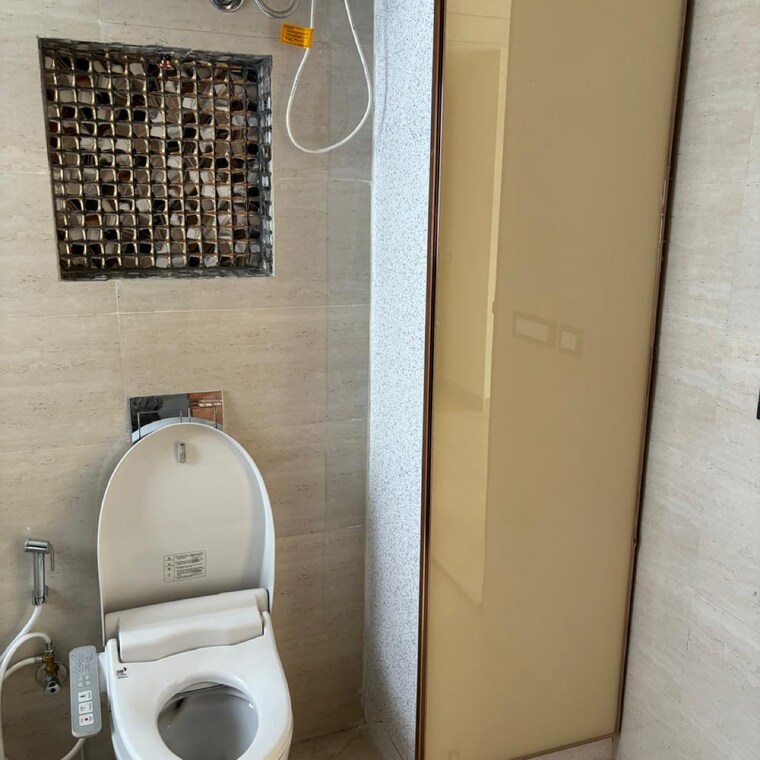 Bathroom, dlf-pink-town-house 4 Bedroom 3600 Sq.Ft. Builder Floor In Dlf City Phase 3 Gurgaon 8396387