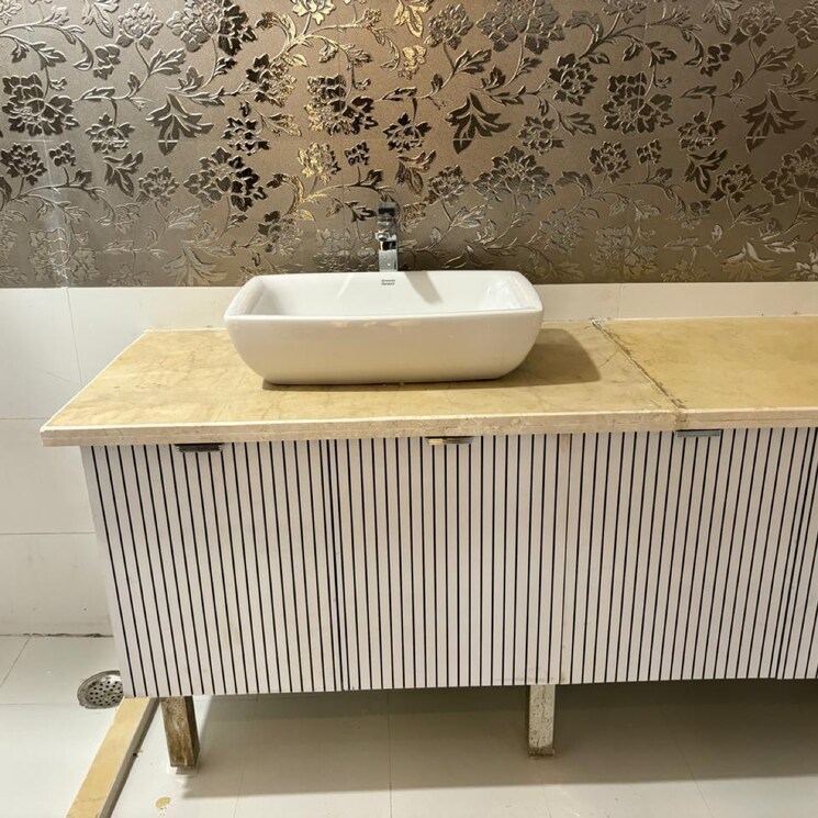 Team Area, dlf-pink-town-house 4 Bedroom 3600 Sq.Ft. Builder Floor In Dlf City Phase 3 Gurgaon 8396387