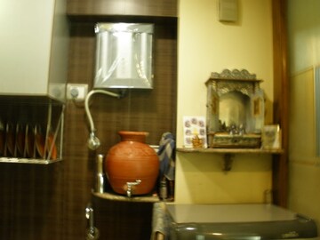 Furnished Amenities in 2 BHK Apartment at West View Vile Parle West, Vile Parle West – for Rent
