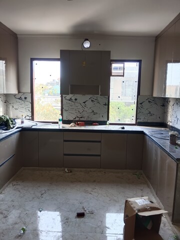 Kitchen in 3.5 BHK Independent House at Sector 82 – for Rent