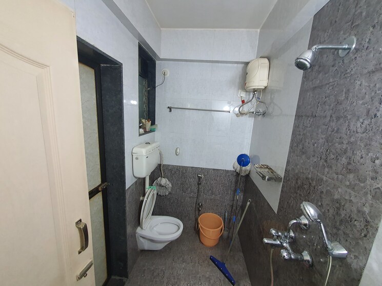 Bathroom, rose-tower 3 Bedroom 1200 Sq.Ft. Apartment In Kharghar Sector 34 Navi Mumbai 8396521