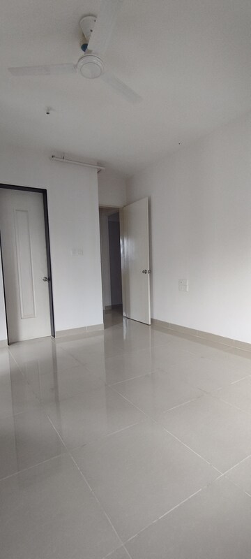 Room in 3 BHK Apartment at Nanded City Asawari, Nanded – for Sale