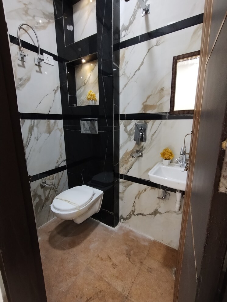 Attached Bathroom, rajpur 2 Bedroom 550 Sq.Ft. Builder Floor In Rajpur Delhi 8396557