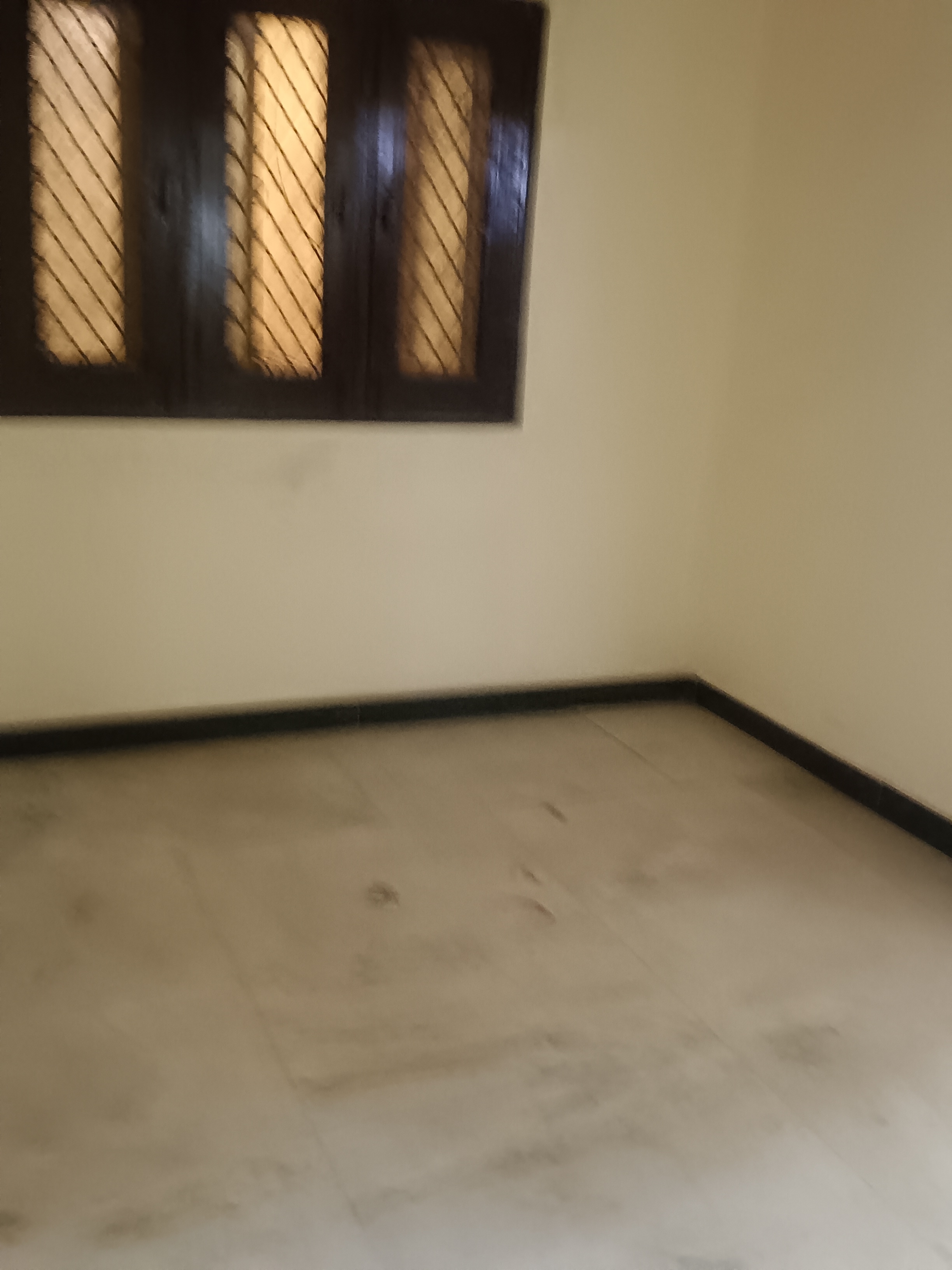 Room in 6+ BHK Independent House at Sector 82 – for Sale