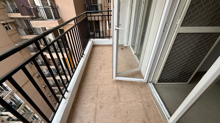 Balcony, paras-seasons 2 Bedroom 960 Sq.Ft. Apartment In Sector 168 Noida 8396693