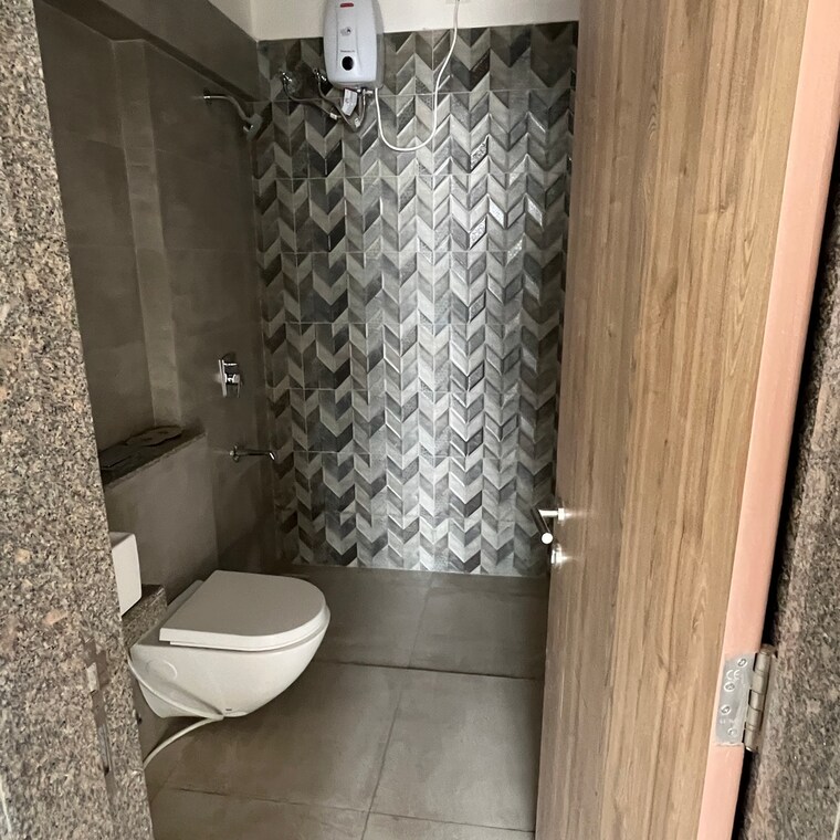 Bathroom, birla-vanya 2 Bedroom 729 Sq.Ft. Apartment In Purnima Thane 8396759