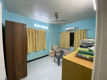 Master Bedroom in 2 BHK Apartment at Kumar Urban Kubera Colony, Kondhwa – for Rent