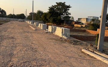 Plot For Sale in JDIA Dream City, Jewar