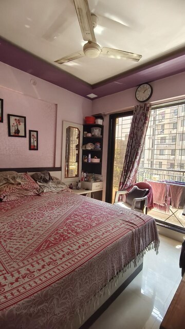 Bedroom in 1 BHK Apartment at Kalwa – for Sale