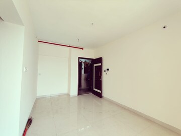 Room in 2 BHK Apartment at Kalwa – for Sale
