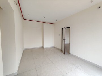 Room in 3 BHK Apartment at Kalwa – for Sale