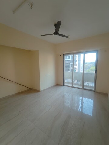 Bedroom in 2 BHK Apartment at Rohit CHS, Panch Pakhadi – for Rent