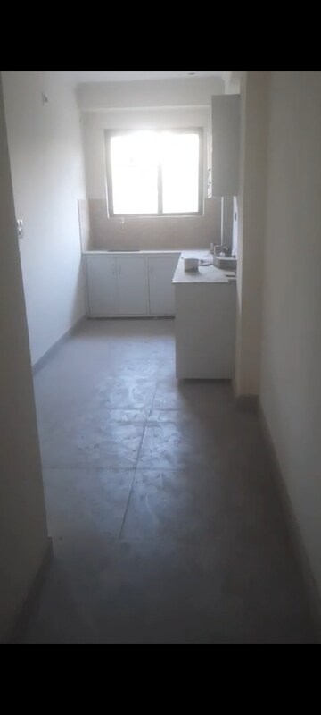 Room in 1 RK Builder Floor at RWA Residential Society Sector 46, Sector 46 – for Rent