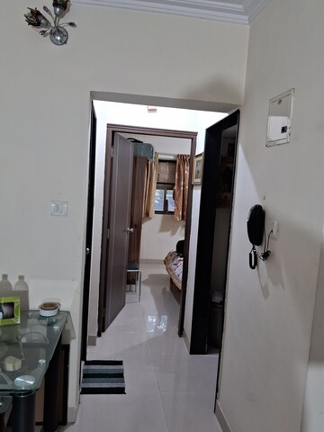  1 BHK Apartment at Ekta Meadows, Borivali East – for Sale