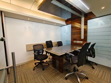  Office Space For Rent in Malad West