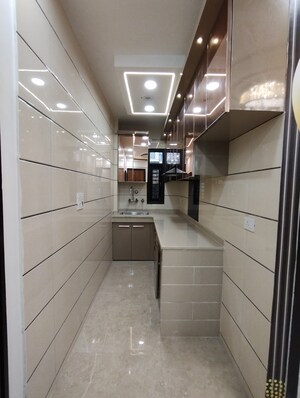 Kitchen in 1 BHK Builder Floor at Uttam Nagar – for Sale