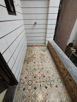  1 BHK Builder Floor at Uttam Nagar – for Sale