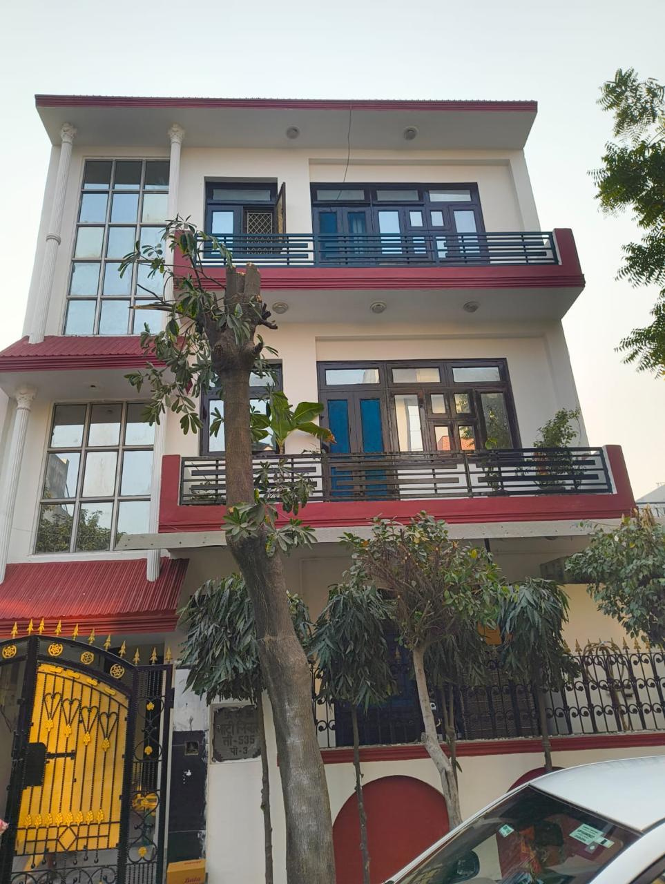 2 BHK + Extra Room Independent House For Sale in Sector Xu1