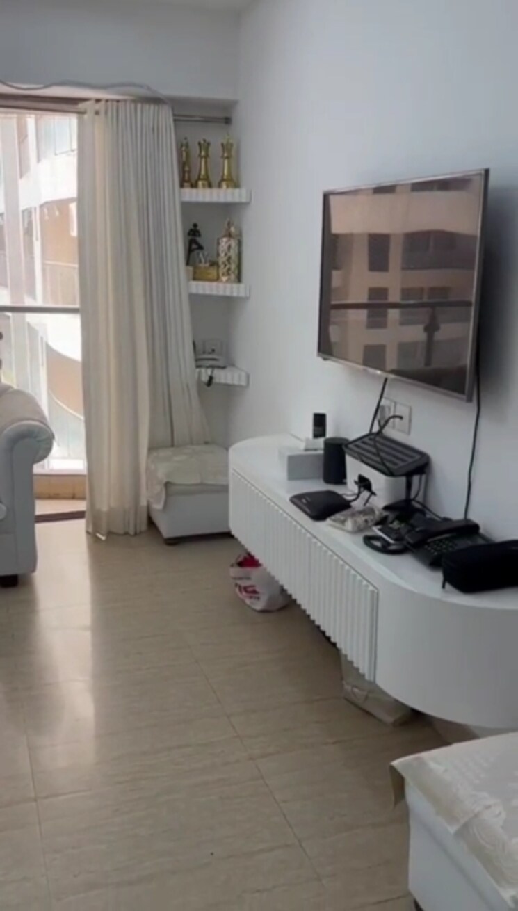 Room, andheri west 3 Bedroom 1200 Sq.Ft. Apartment In Andheri West Mumbai 8397036