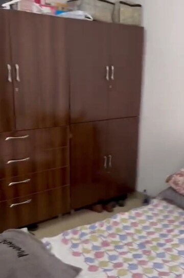 Bedroom in 3 BHK Apartment at Andheri West – for Sale