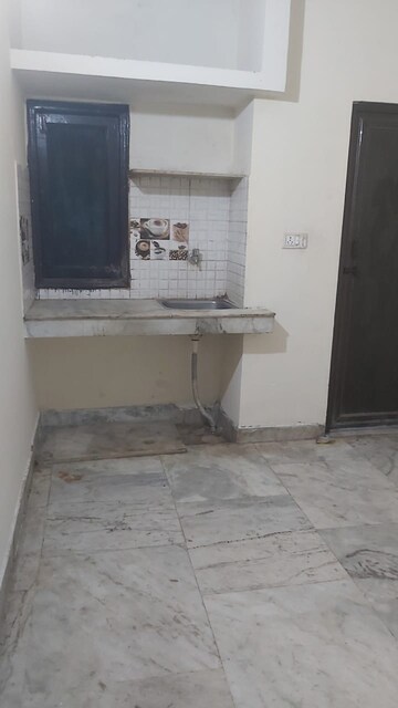 Kitchen in 1 RK Builder Floor at Mayur Vihar – for Rent