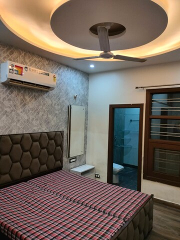 Bedroom in 2 BHK Apartment at Sunshine Enclave, Vip Road – for Rent