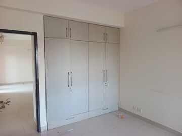 3.5 BHK Apartment For Sale in Adani Oyster Greens, Sector 102