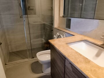 Bathroom in 3 BHK Apartment at DLF Park Place, Sector 54 – for Rent