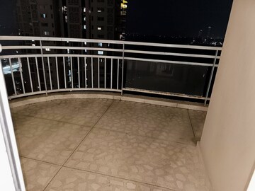 Balcony in 3 BHK Apartment at DLF Park Place, Sector 54 – for Rent
