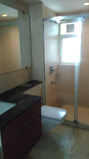 Bathroom in 3 BHK Apartment at DLF Park Place, Sector 54 – for Rent