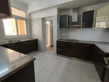 Kitchen in 4 BHK Apartment at Emaar The Palm Springs, Sector 54 – for Rent