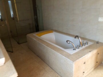 Bathroom in 5 BHK Apartment at Emaar The Palm Springs, Sector 54 – for Rent
