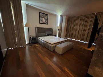 Bedroom in 6 BHK Apartment at Embassy Boulevard, Yelahanka – for Rent