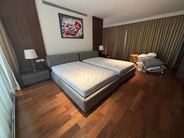 Bedroom in 6 BHK Apartment at Embassy Boulevard, Yelahanka – for Rent