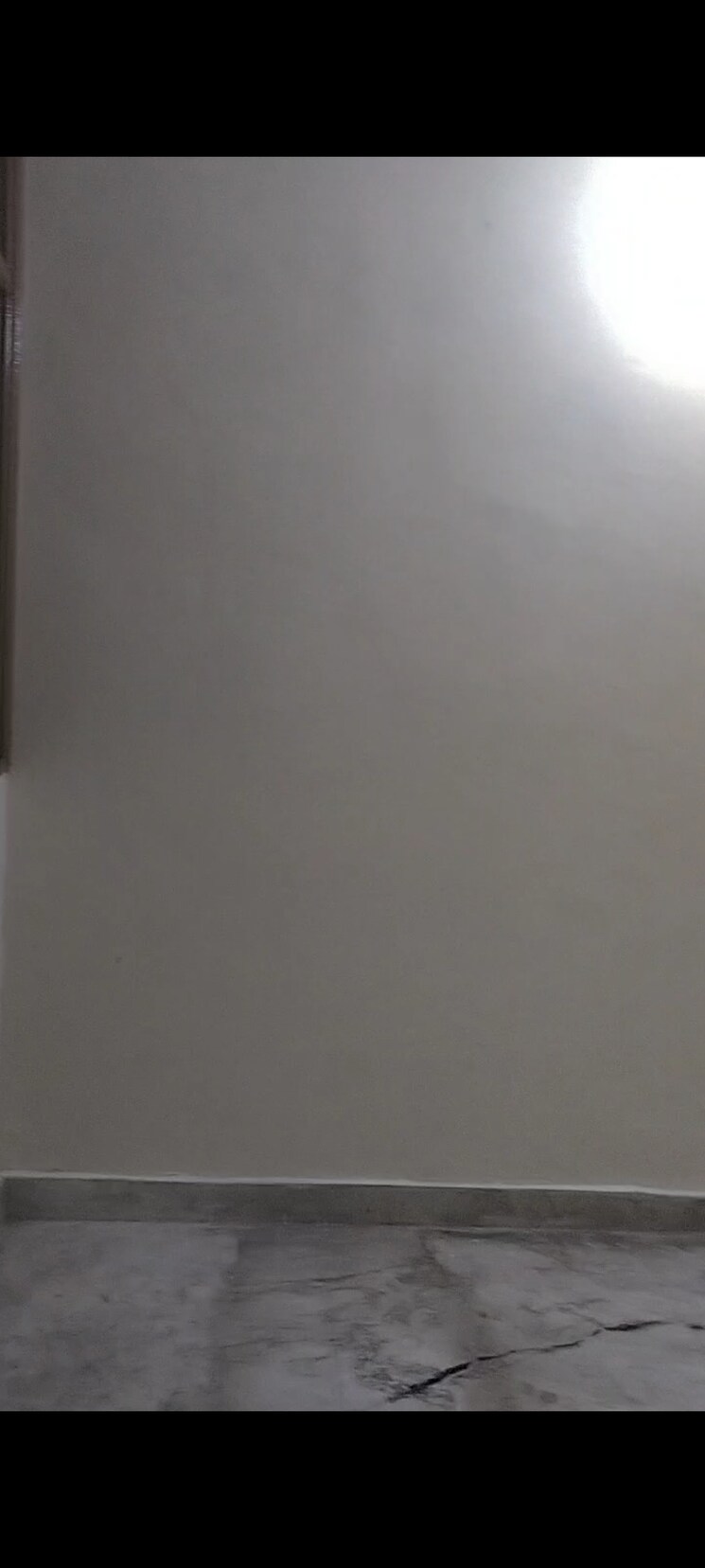 Room, new ashok nagar 1 Bedroom 450 Sq.Ft. Builder Floor In New Ashok Nagar Delhi 8397170