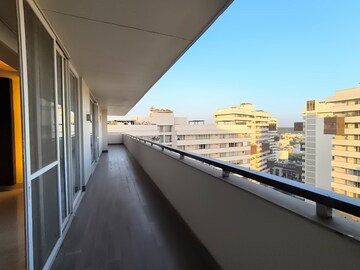 Balcony in 5 BHK Apartment at Salcon The Verandas, Sector 54 – for Rent
