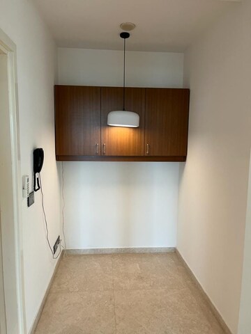 Furnished Amenities in 4 BHK Apartment at DLF The Crest, Sector 54 – for Rent