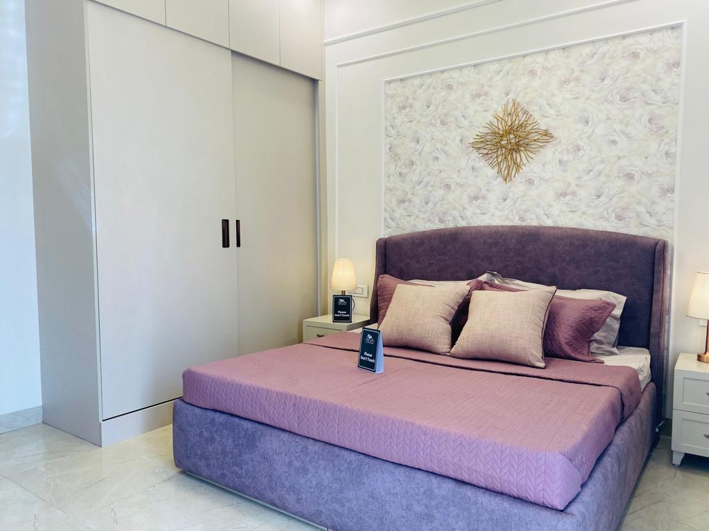 3 BHK + Extra Room 150 Sq.Yd. Builder Floor in HLP Palmillas