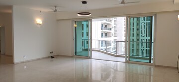 Room in 4 BHK Apartment at DLF The Crest, Sector 54 – for Rent